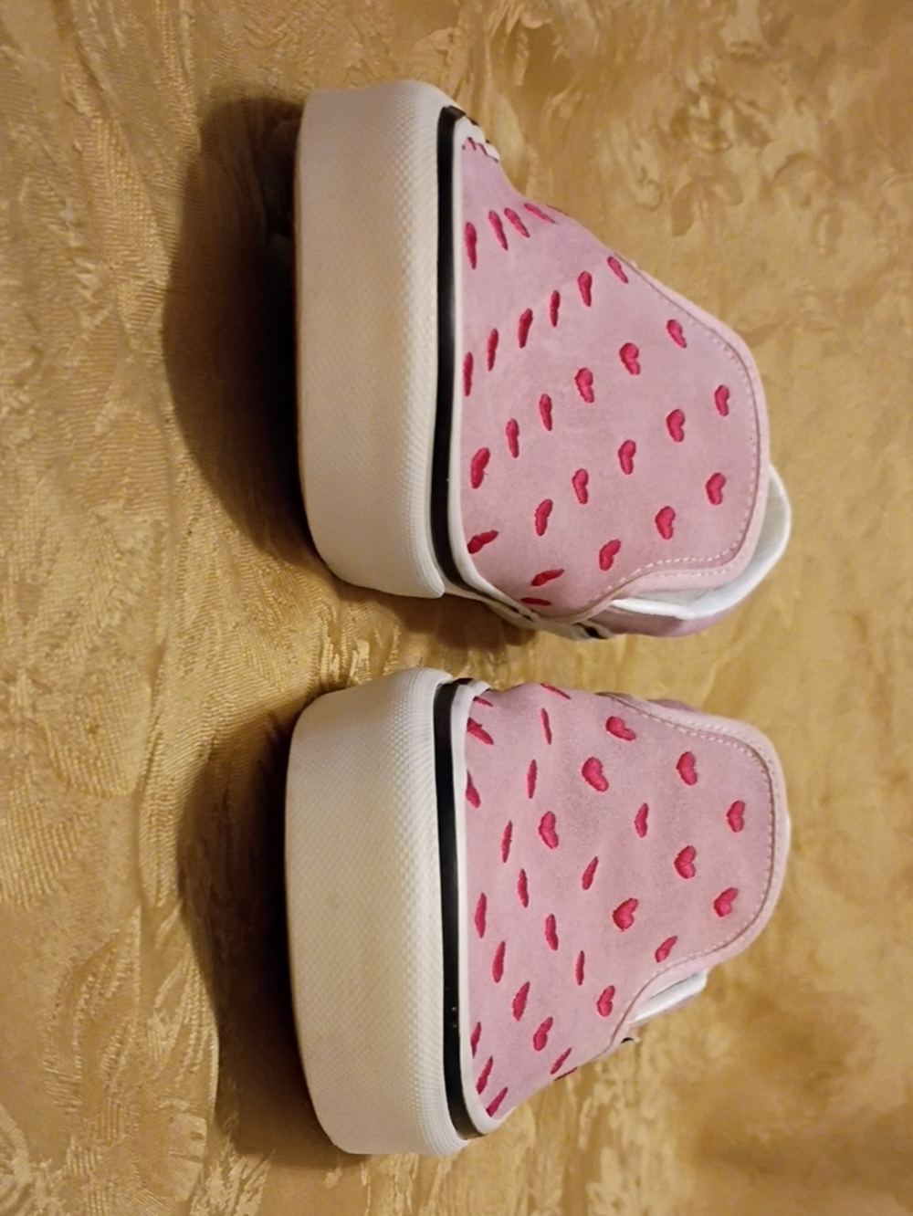 VANS Slip-On Pink Leather Suede with Red Hearts Women's 8.0 Men's 6.5 - Picture 4 of 15